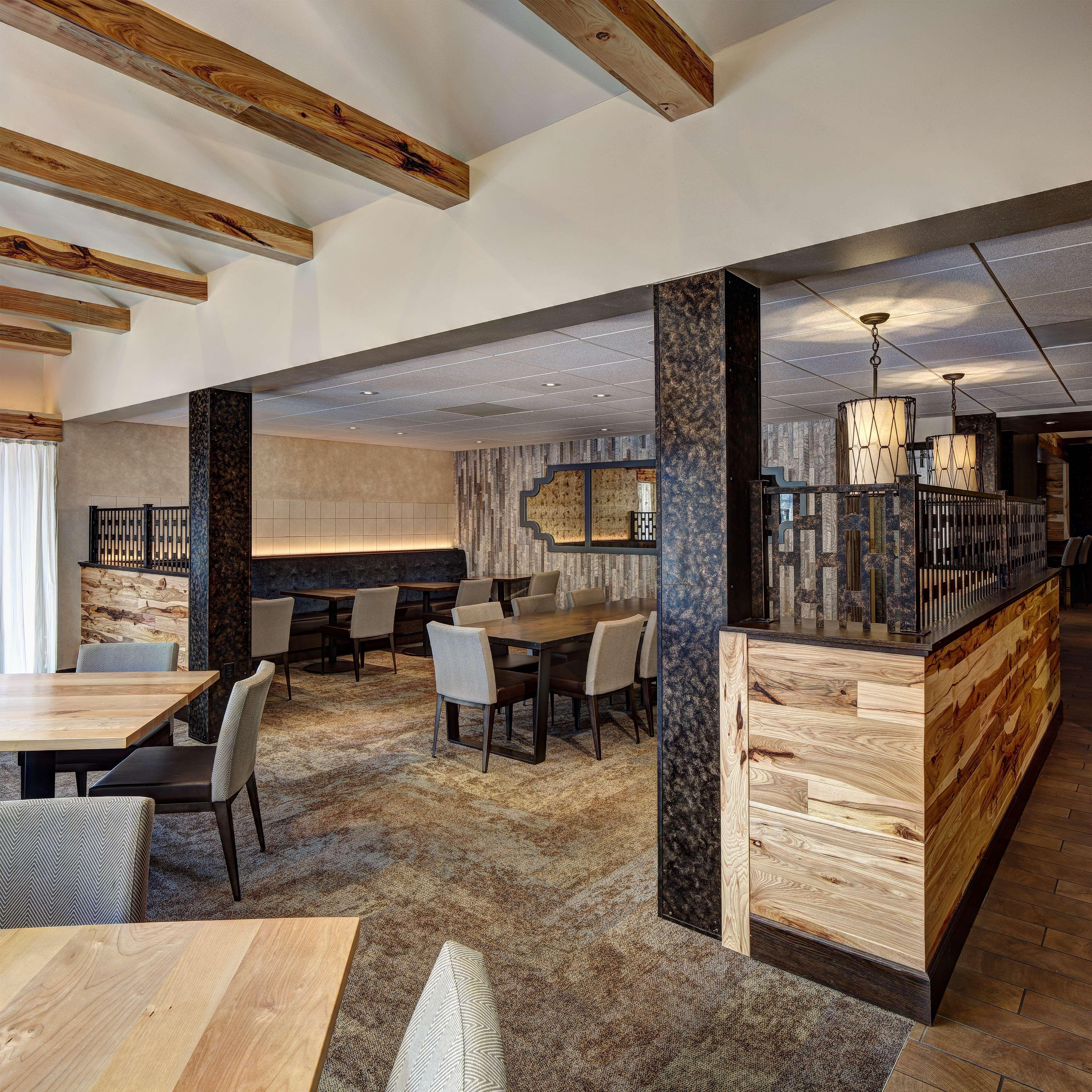 Western Inntowner Hotel 3*