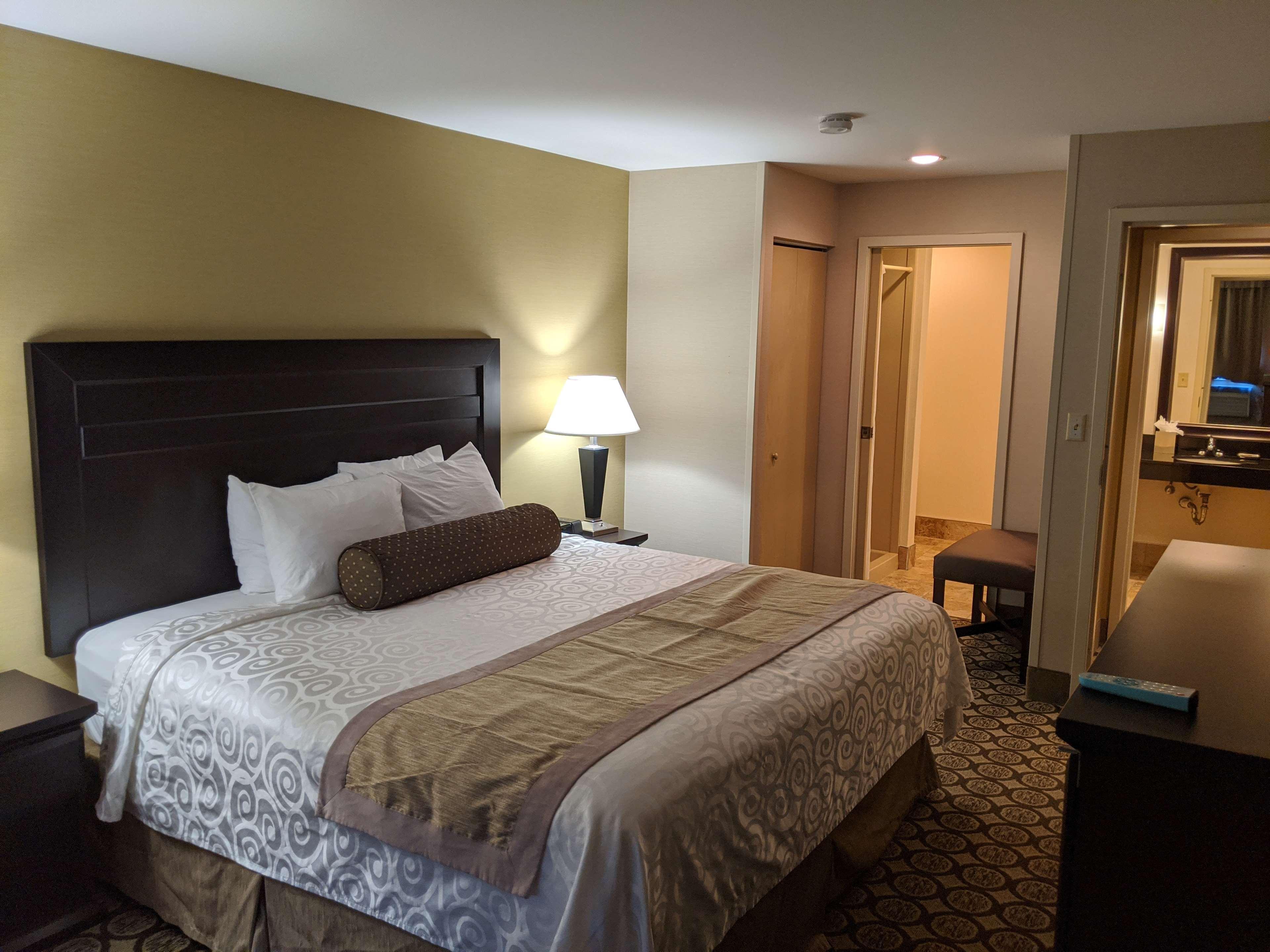 Western Inntowner Hotel