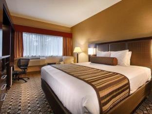 Western Inntowner Hotel 3*